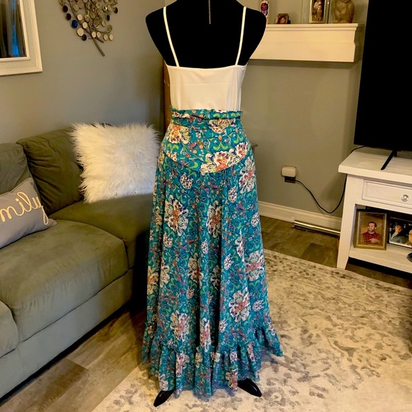 Boho SKIRT by  BISOU BISOU wrap around belt sz M Like New - Picture 14 of 14